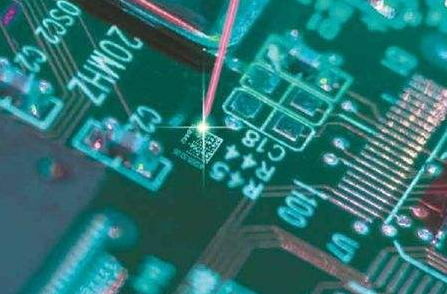 光纤香蕉视频你懂的打标机在pcb电路板行业的应用及其优点分析